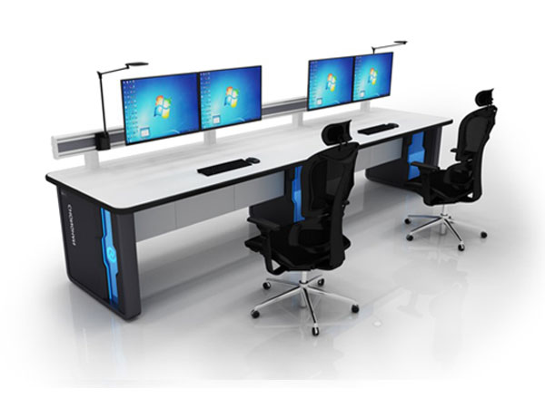 監(jiān)控操作臺